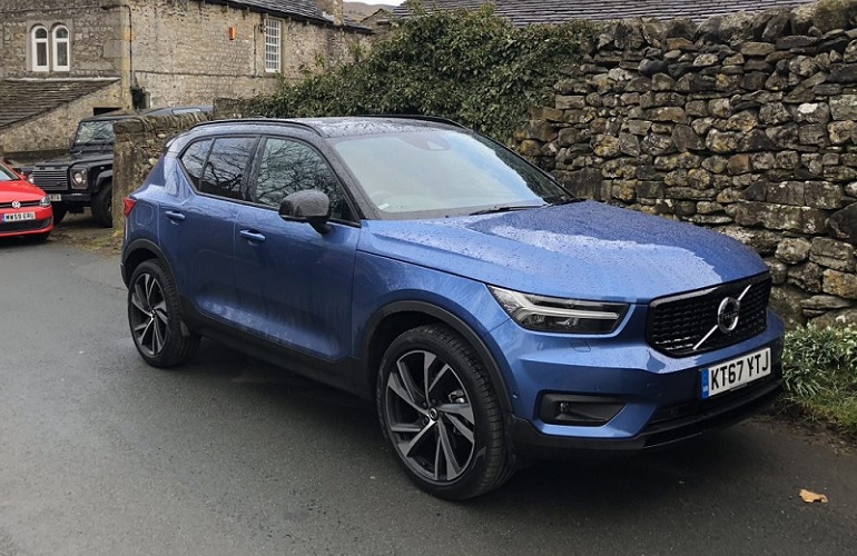 JCT600VLS-Volvo-XC40